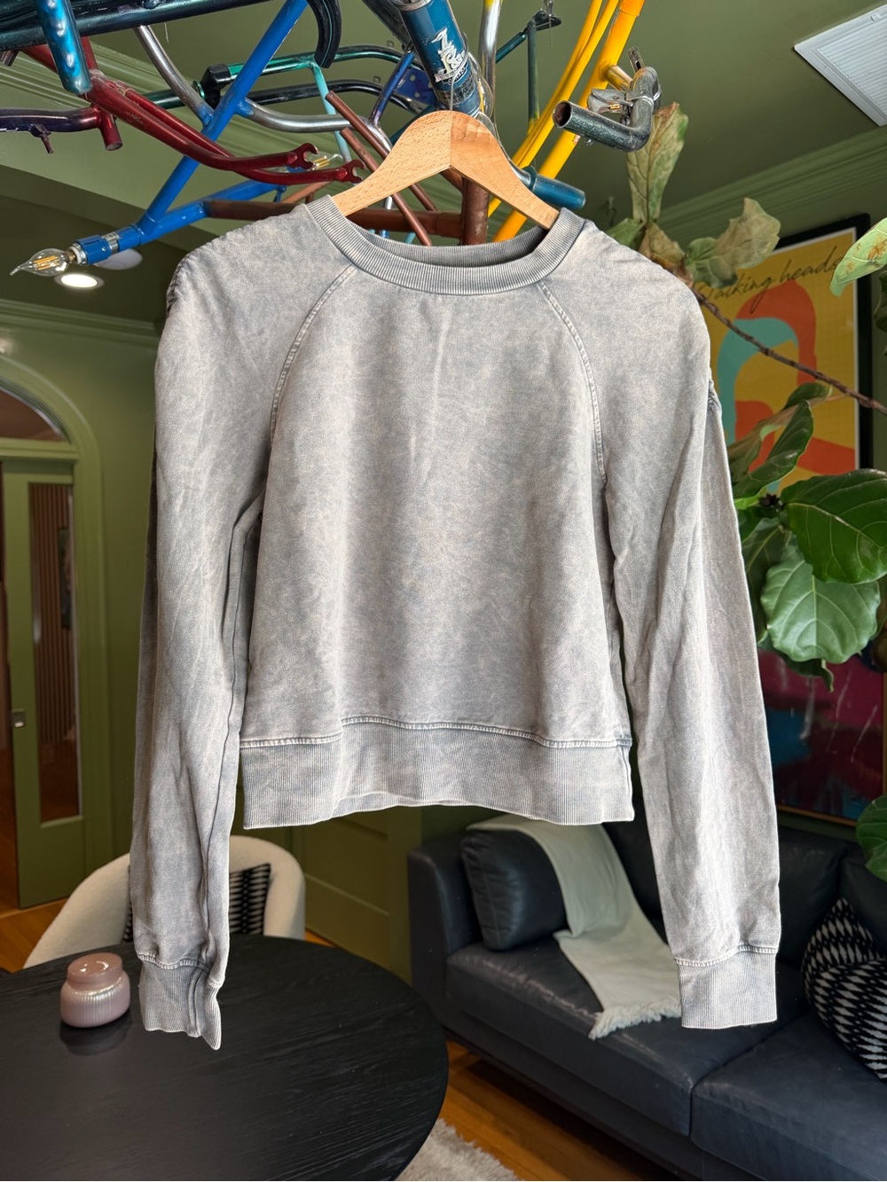 Women's t.la Washed Gray Crewneck Sweatshirt